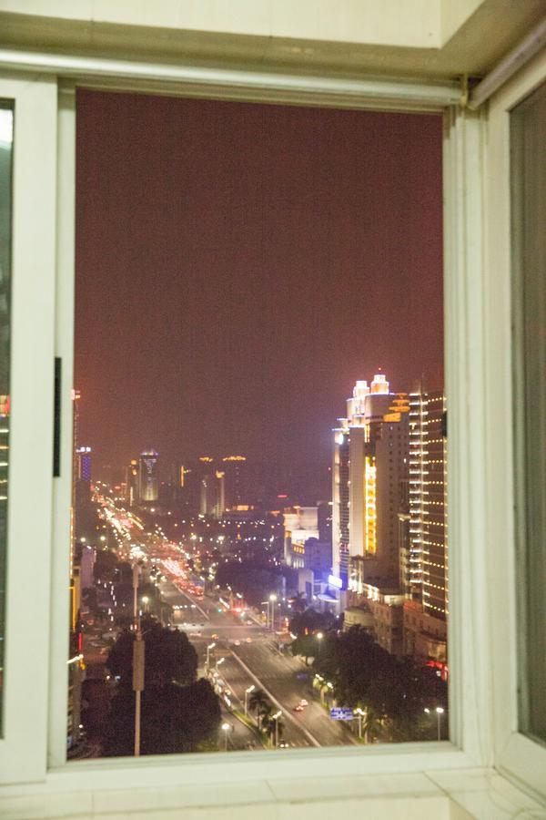 South Face Hostel Jinhu Branch Nanning Dış mekan fotoğraf